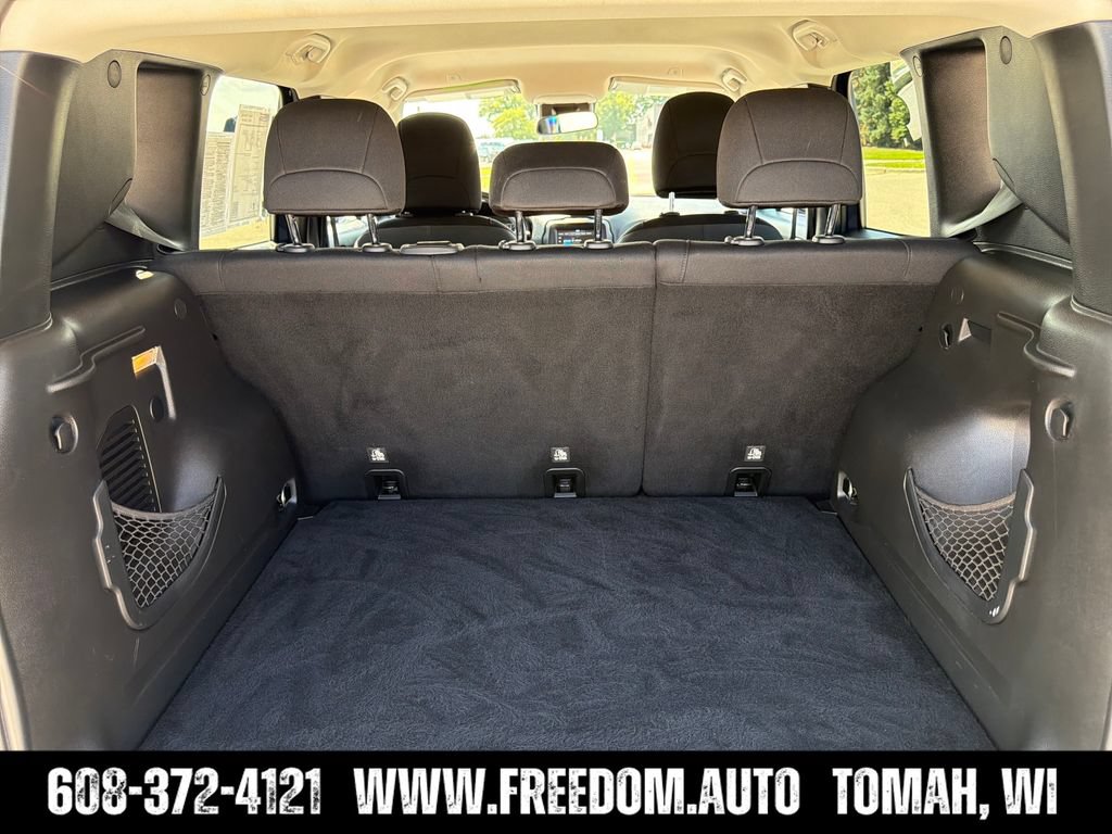 Used 2020 Jeep Renegade Altitude AWD/4WD image 27