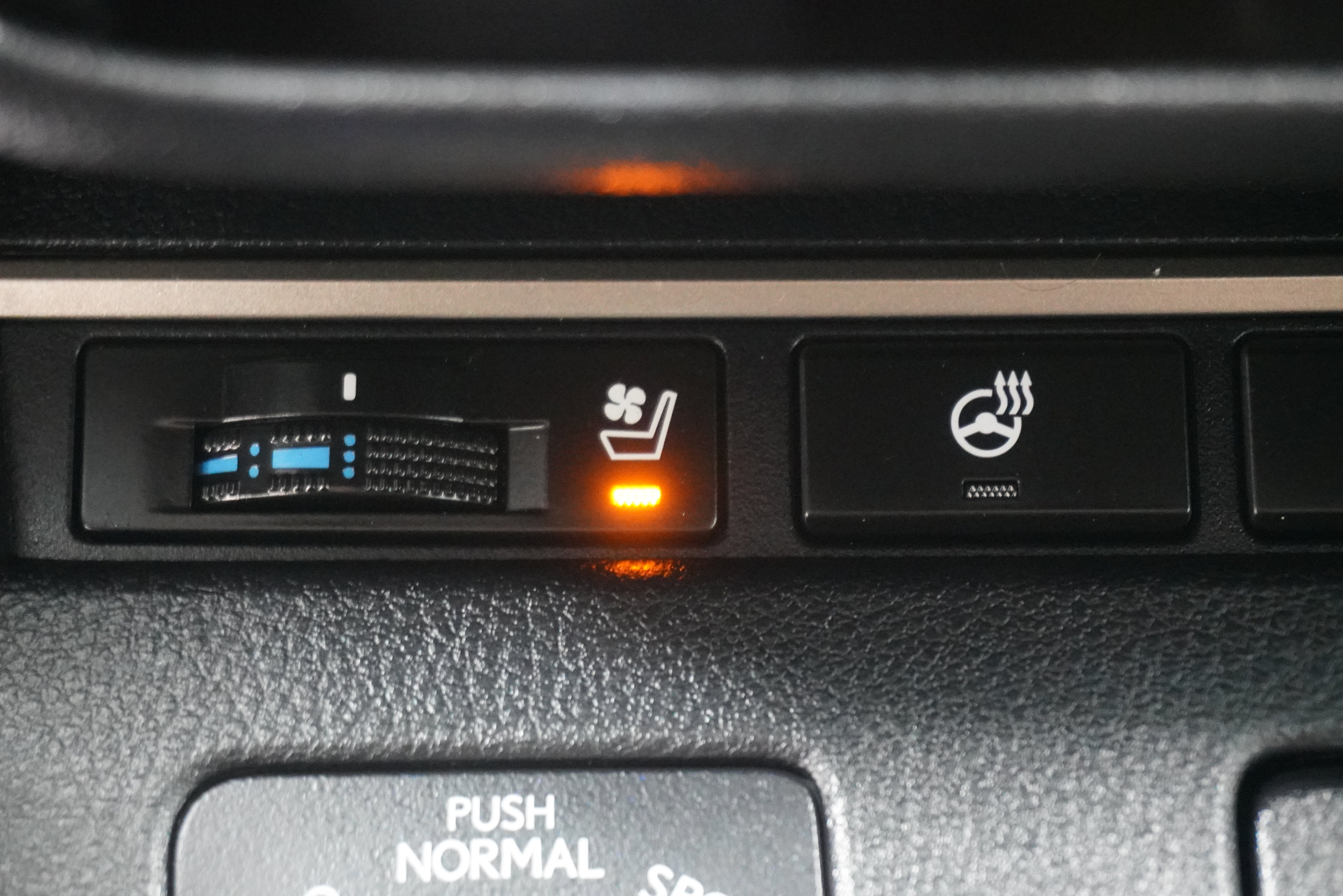 Used 2017 Lexus ES 350 w/ Luxury Package FWD image 21