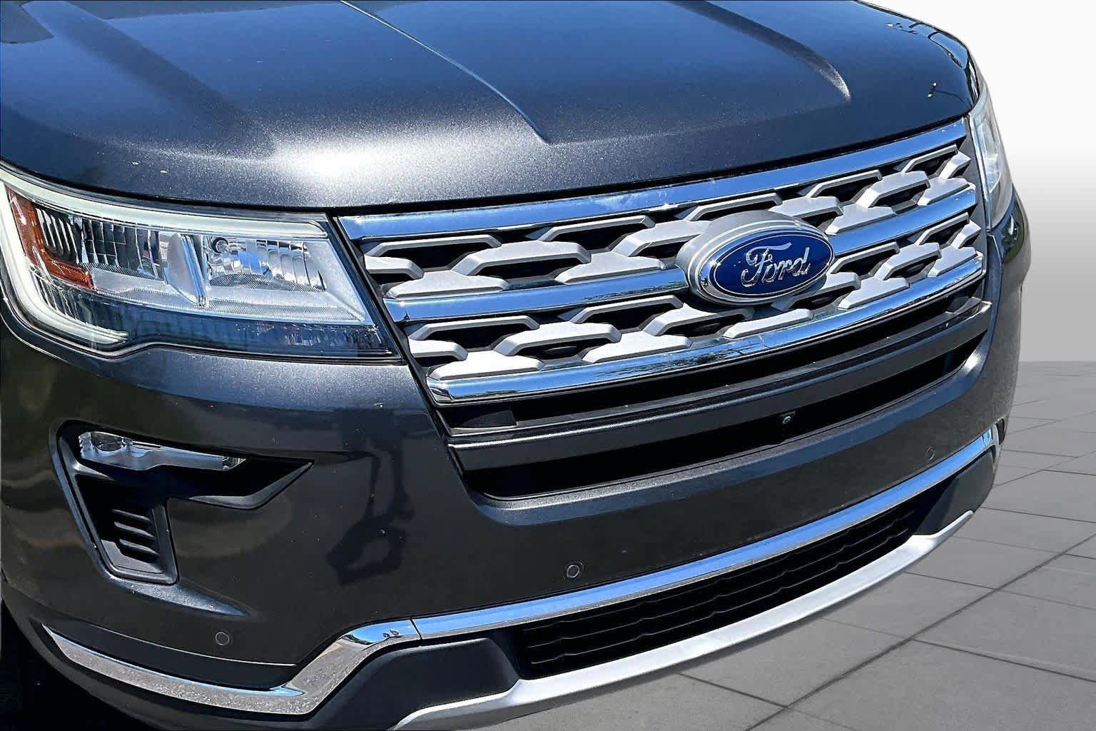 Used 2018 Ford Explorer Limited FWD image 30