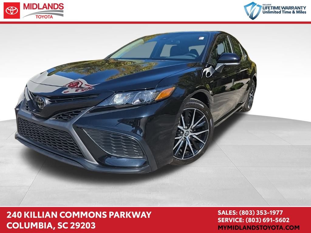 Used 2023 Toyota Camry SE