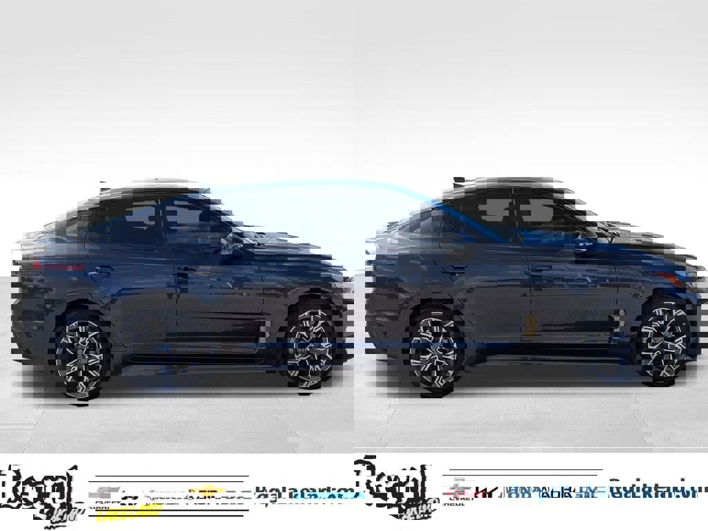 Used 2021 Kia Stinger GT-Line image 3