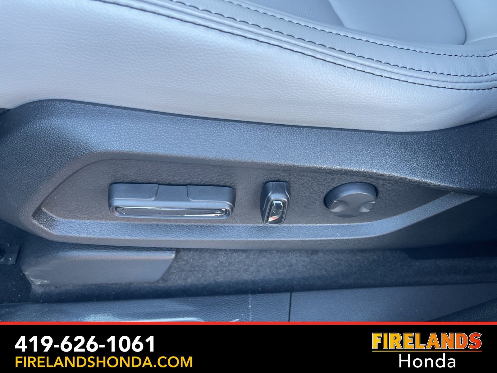 New 2025 Honda Pilot Touring image 25