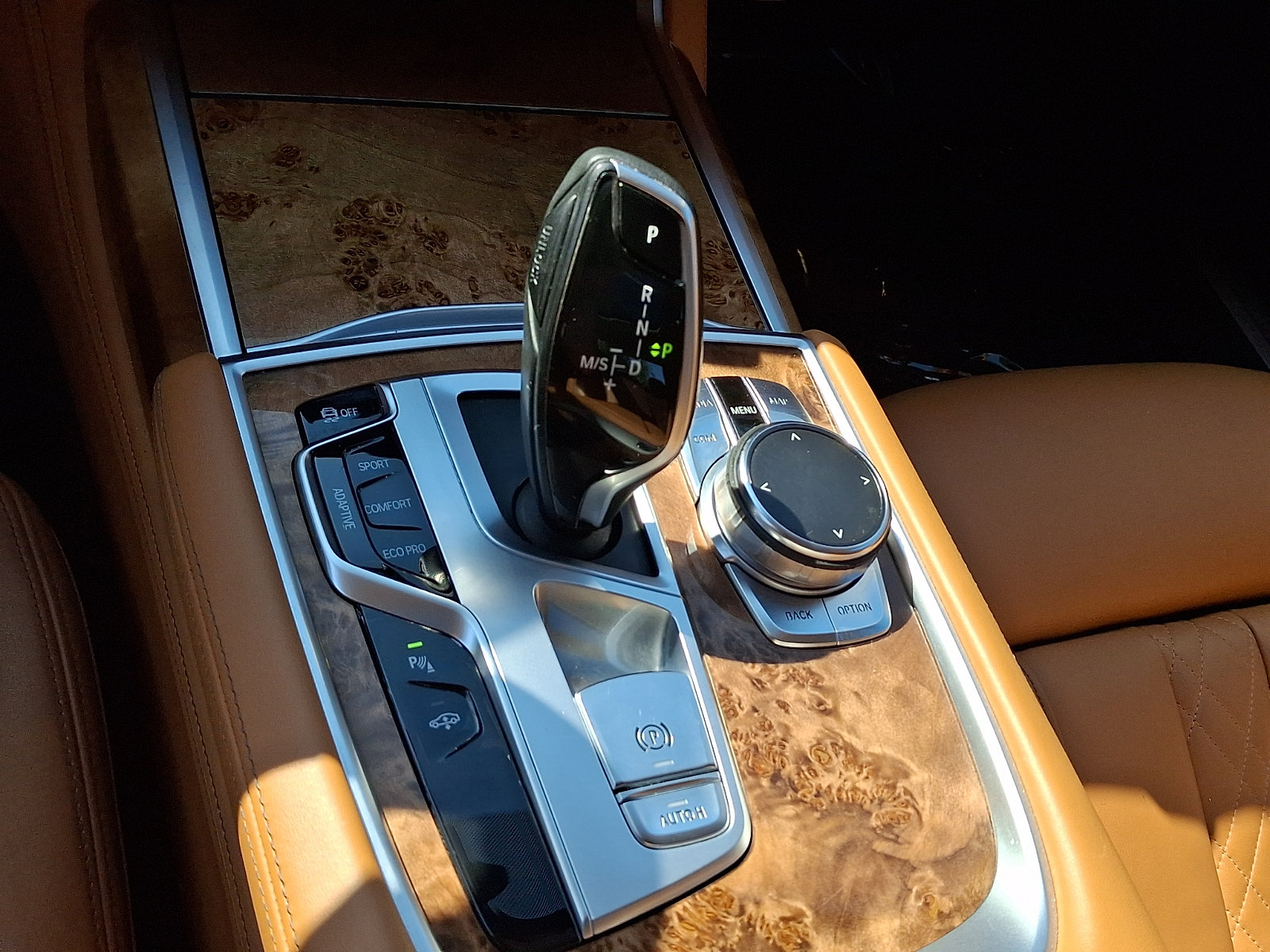 Used 2018 BMW 750i xDrive AWD/4WD image 13
