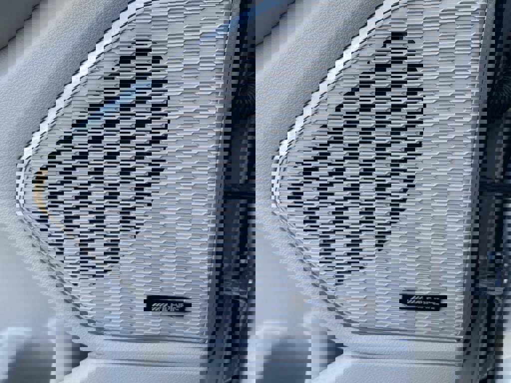 Used 2022 Jeep Grand Cherokee Overland image 23