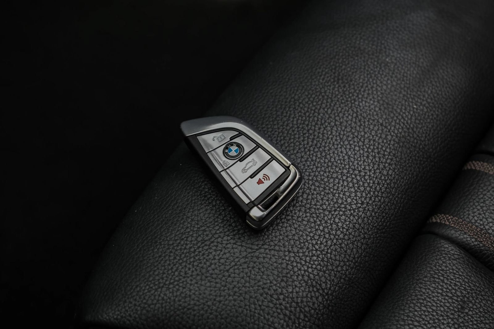 Used 2019 BMW 540i xDrive AWD/4WD image 56