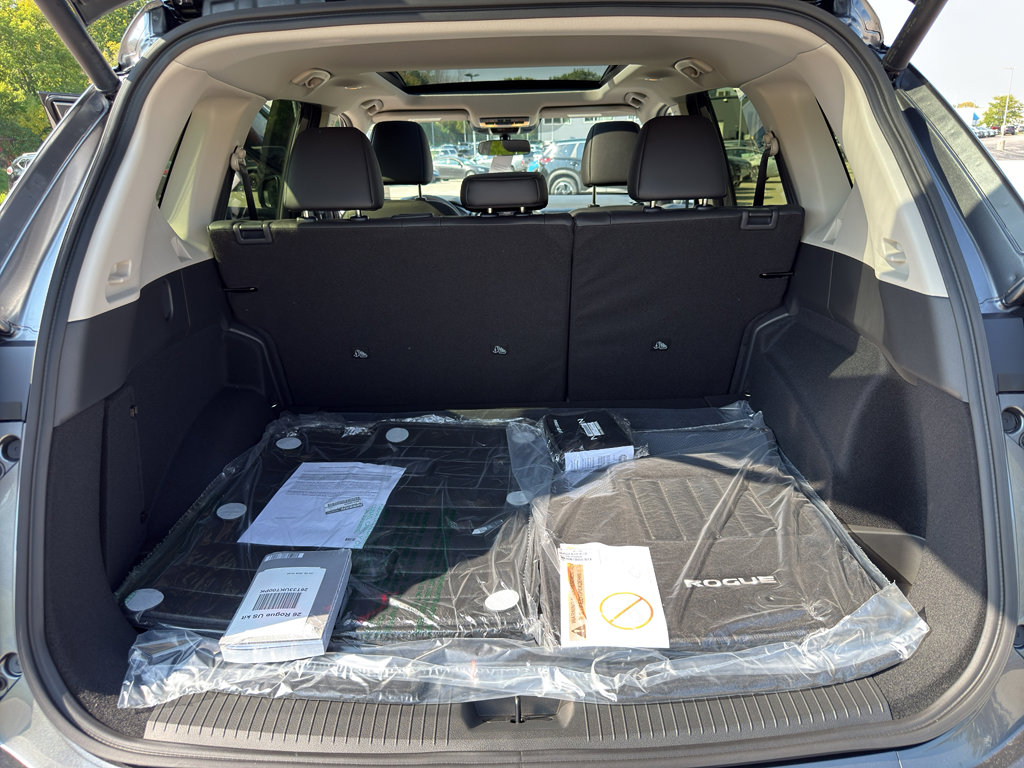 New 2026 Nissan Rogue SV w/ SV Premium Package image 36