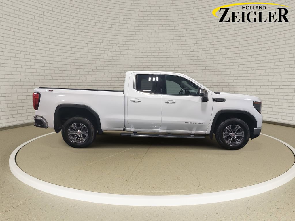 Used 2023 GMC Sierra 1500 SLE image 4