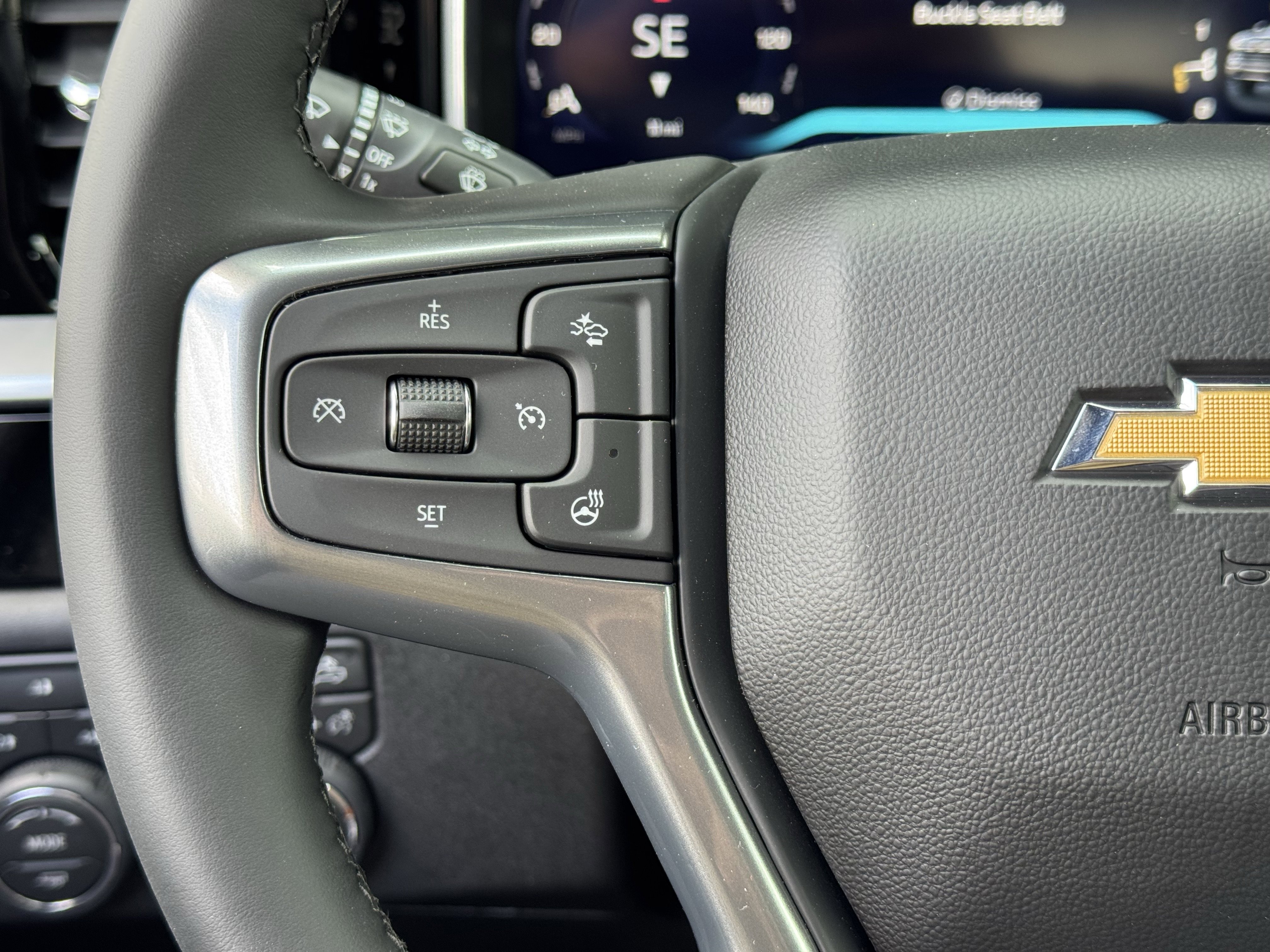 New 2026 Chevrolet Silverado 2500 LT w/ Z71 Chrome Sport Edition AWD/4WD image 26