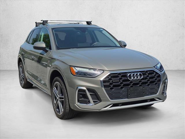 Certified 2023 Audi Q5 e Premium Plus w/ Premium Plus Package AWD/4WD image 3