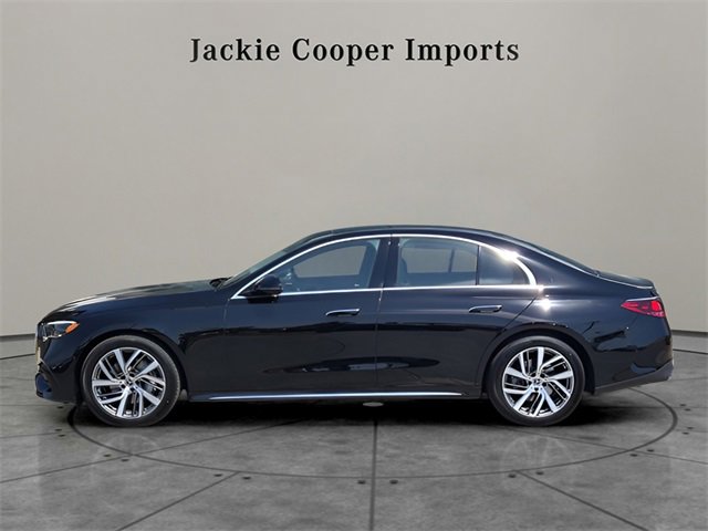 Certified 2025 Mercedes-Benz E 350 4MATIC Sedan image 2