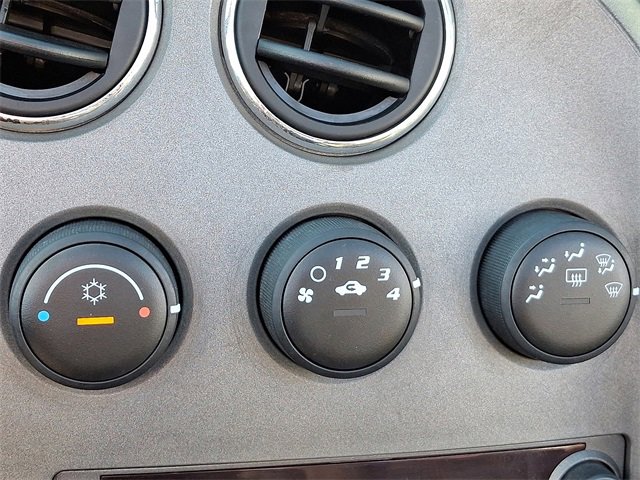 Used 2008 Pontiac Solstice GXP w/ Premium Package image 14