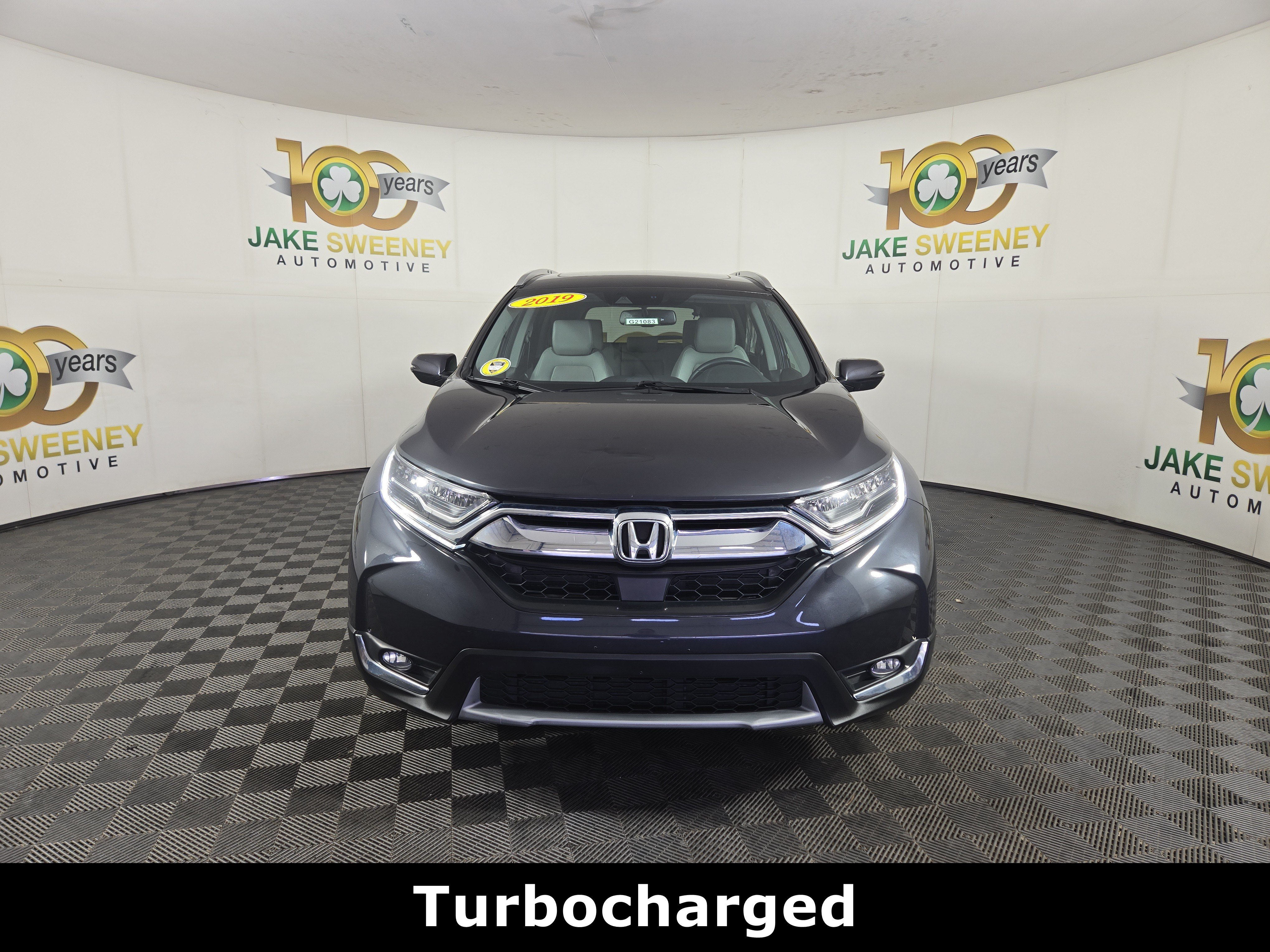 Used 2019 Honda CR-V Touring image 2