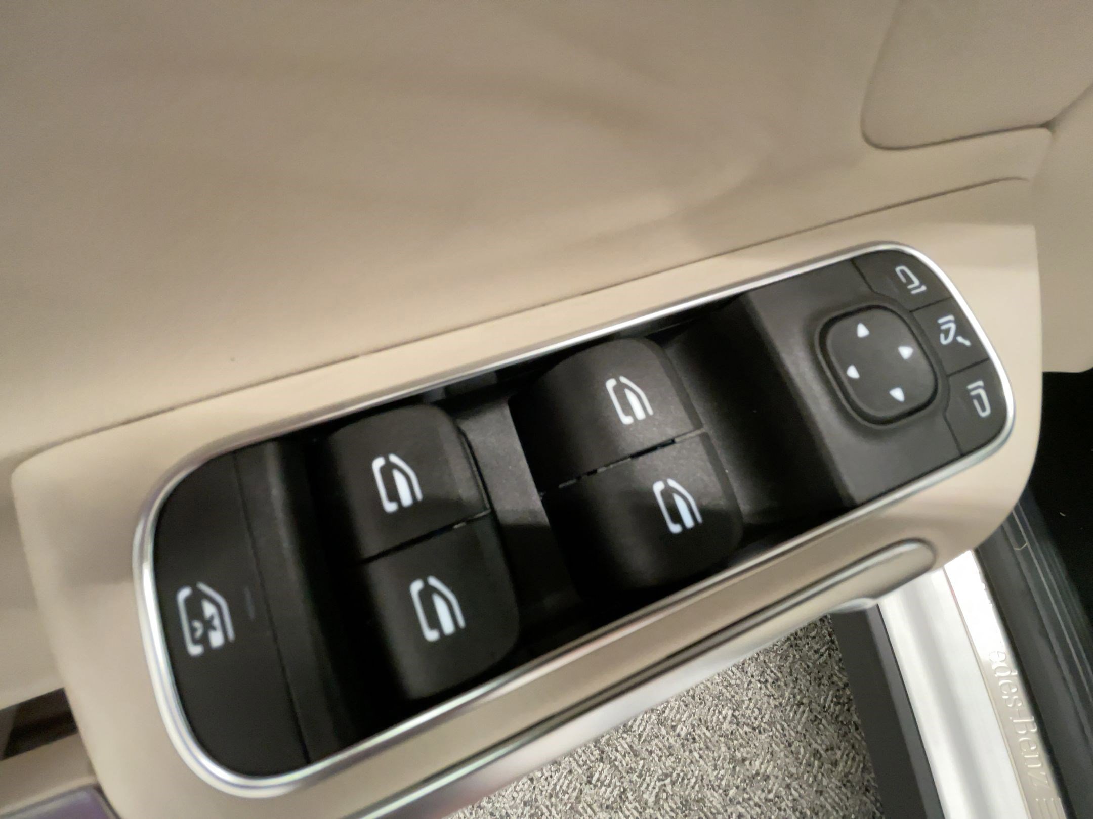 Certified 2026 Mercedes-Benz GLB 250 image 12