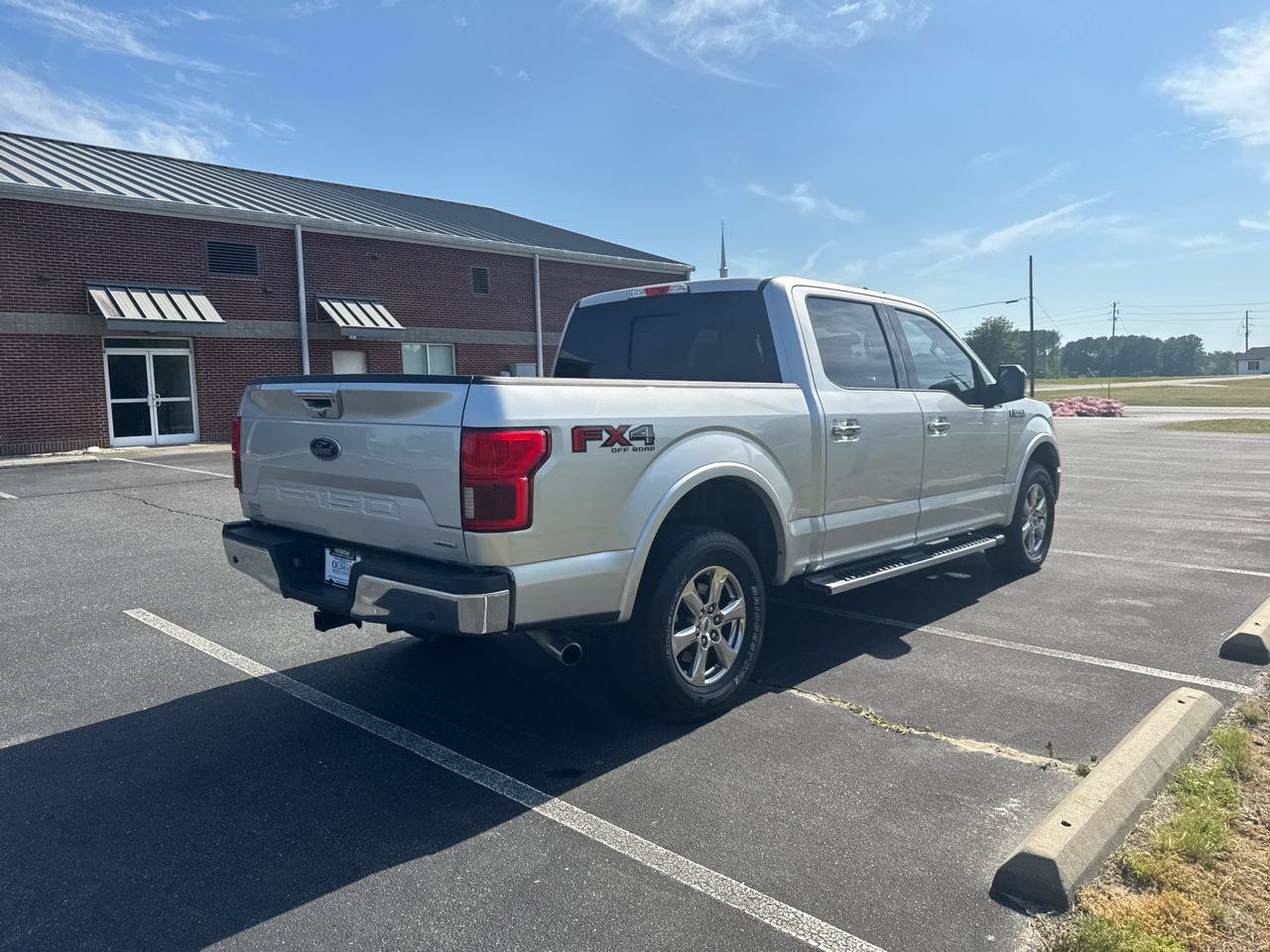 Used 2019 Ford F150 Lariat AWD/4WD image 6