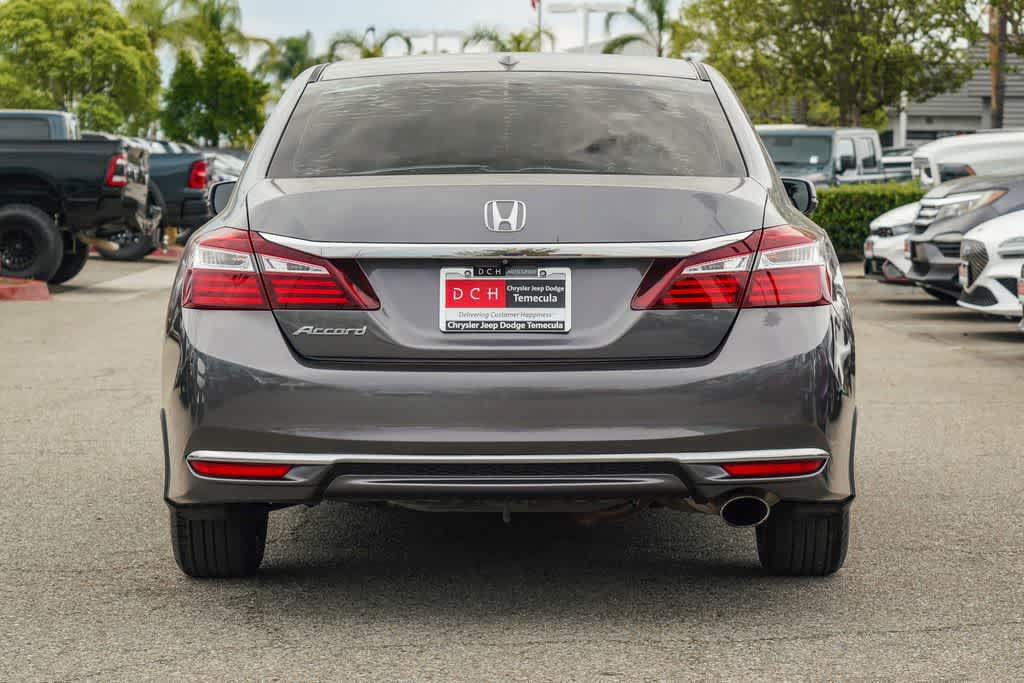 Used 2017 Honda Accord EX image 5