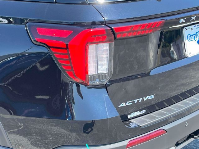 New 2026 Ford Explorer Active w/ Active Comfort Package RWD image 10
