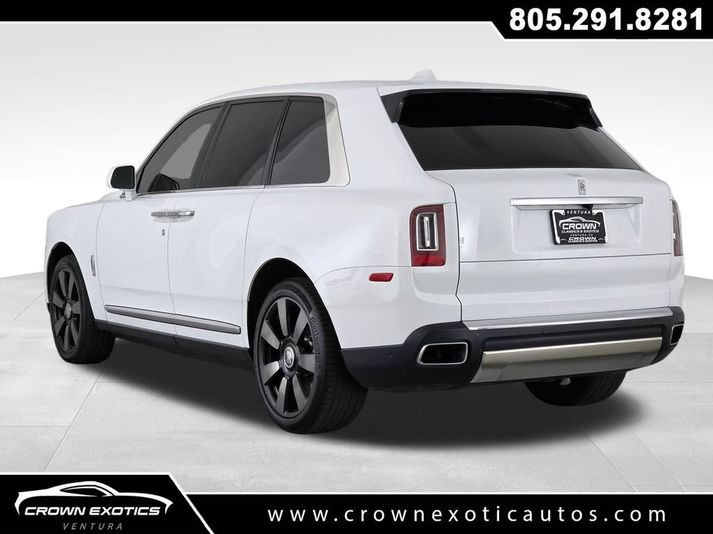 Used 2023 Rolls-Royce Cullinan AWD/4WD image 5