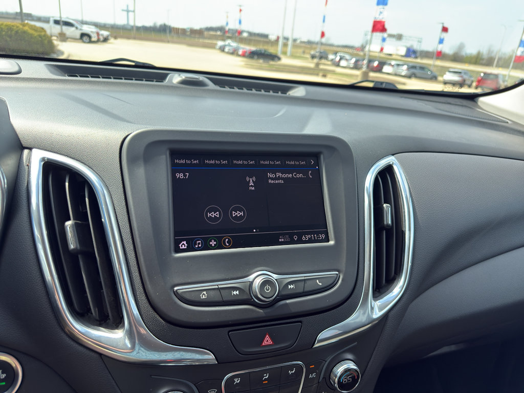 Used 2021 Chevrolet Equinox LT FWD image 19