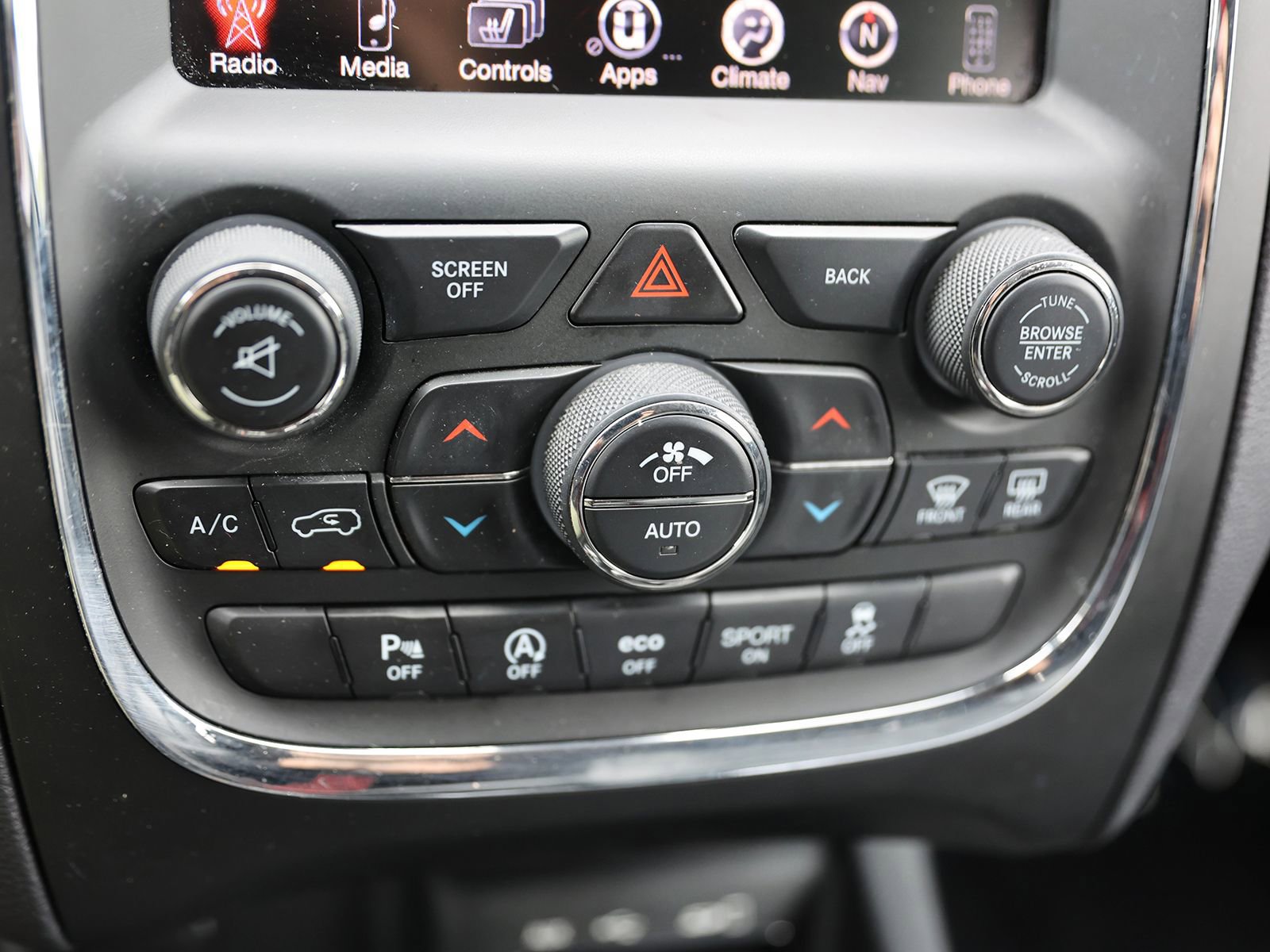 Used 2017 Dodge Durango GT w/ Premium Group AWD/4WD image 29