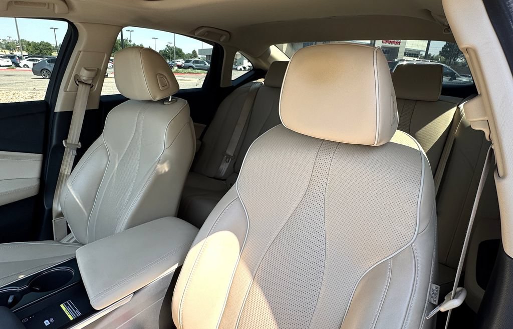Used 2023 Acura TLX w/ Advance Package AWD/4WD image 19