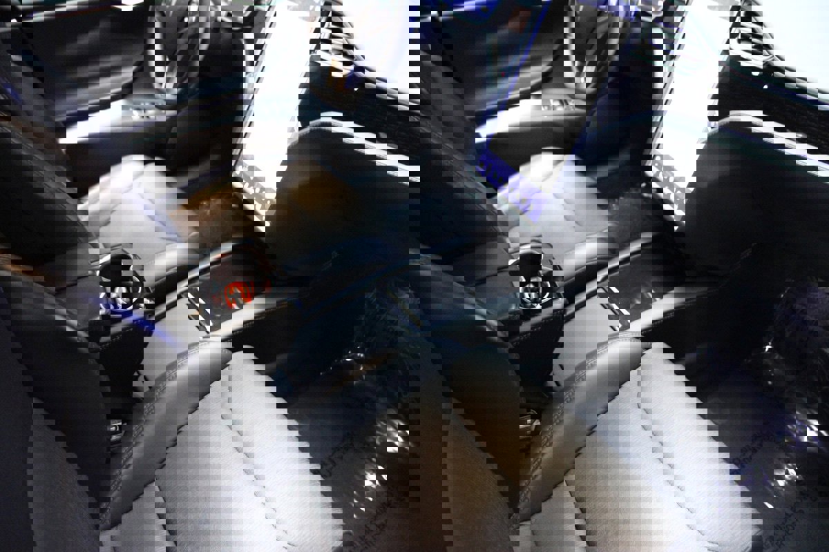 Used 2018 Tesla Model S 75D image 33