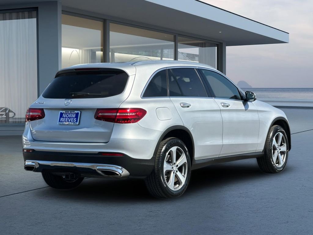 Used 2017 Mercedes-Benz GLC 300 image 4