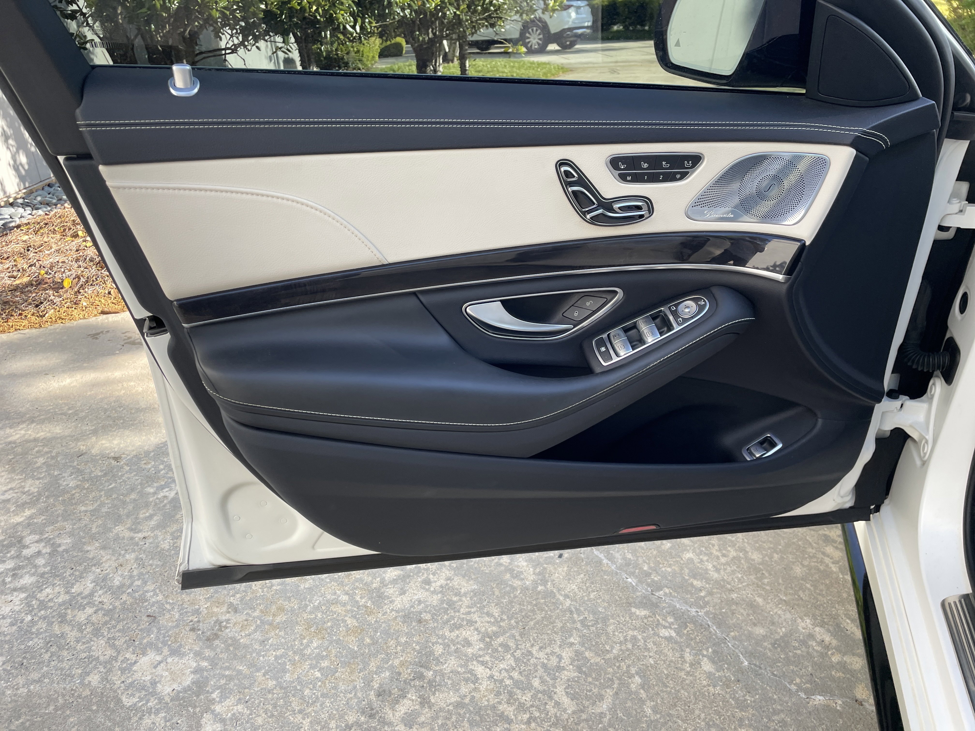 Used 2019 Mercedes-Benz S 63 AMG S 4MATIC Sedan image 17