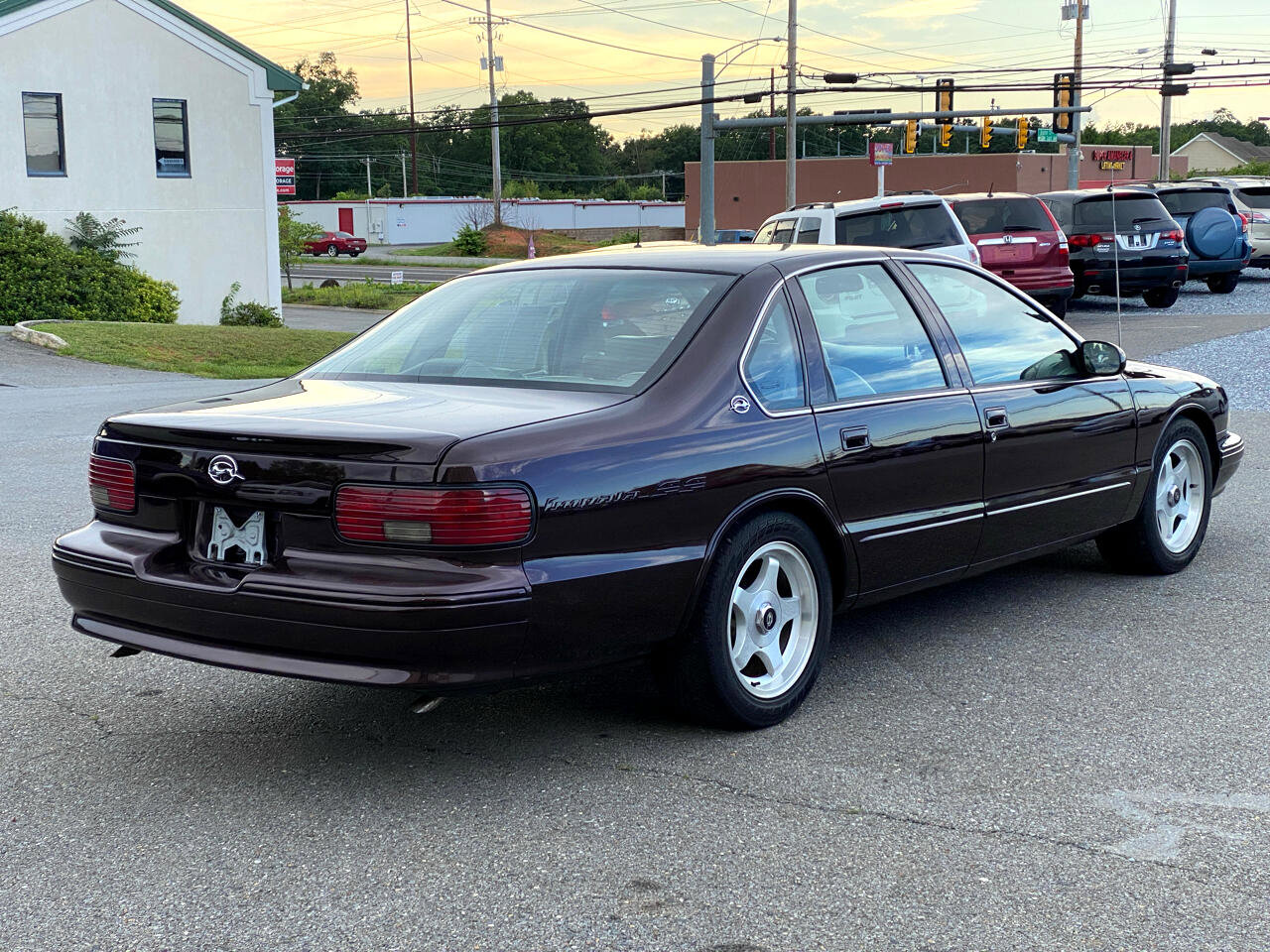 Used 1996 Chevrolet Impala SS image 3