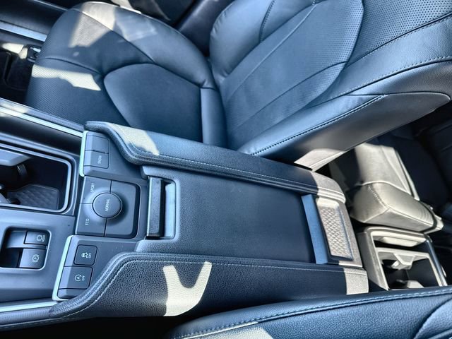 Used 2024 Toyota Grand Highlander Limited image 29