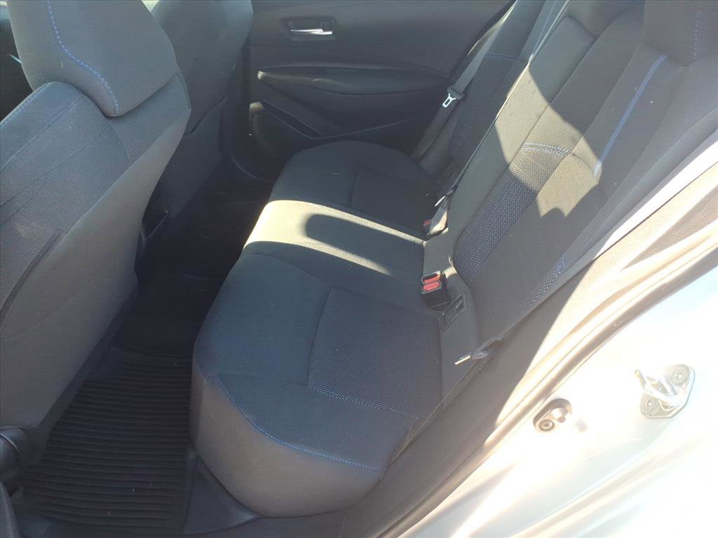Used 2020 Toyota Corolla SE w/ SE Premium Package FWD image 7
