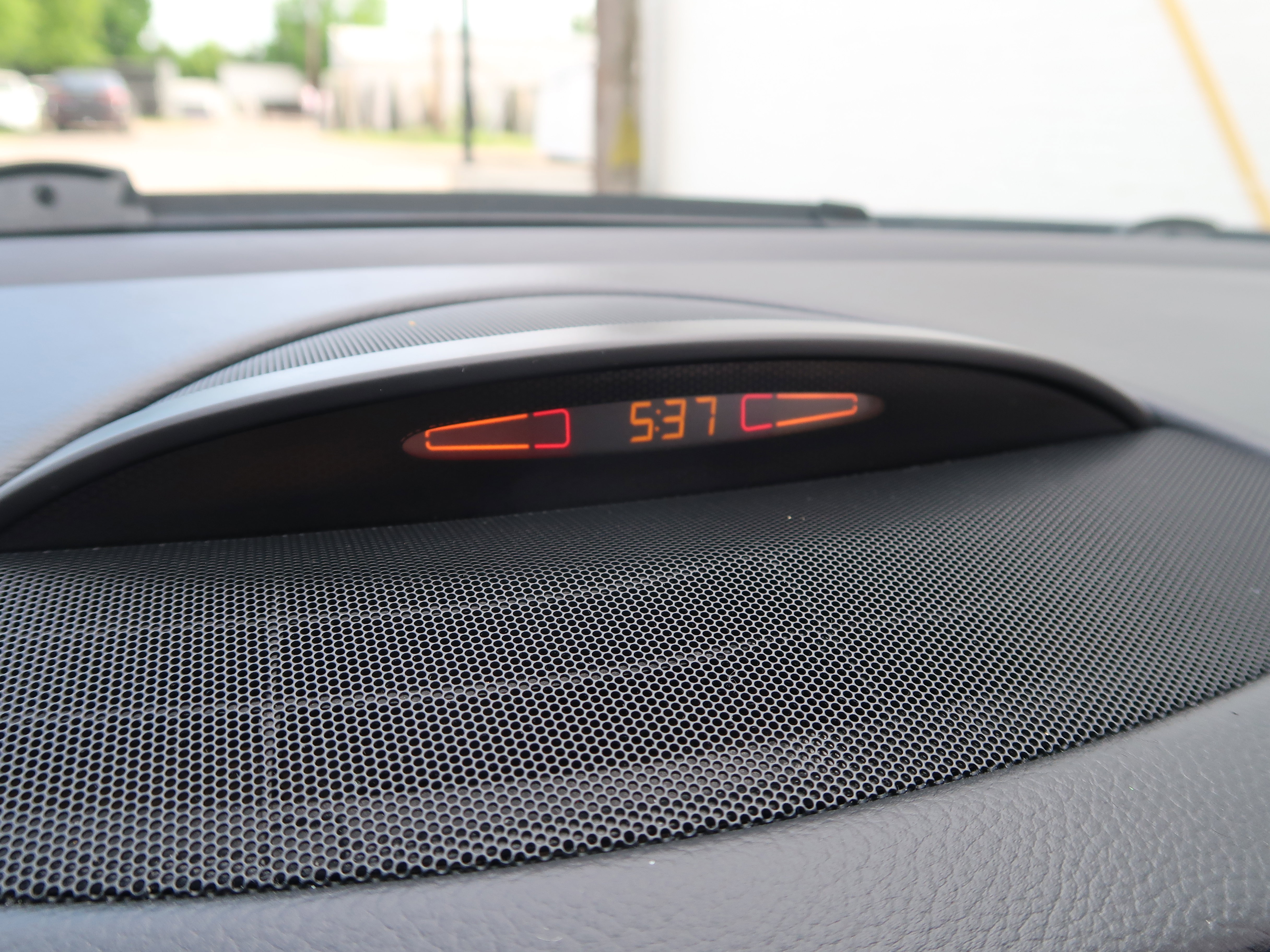 Used 2011 Mercedes-Benz SL 550 image 18