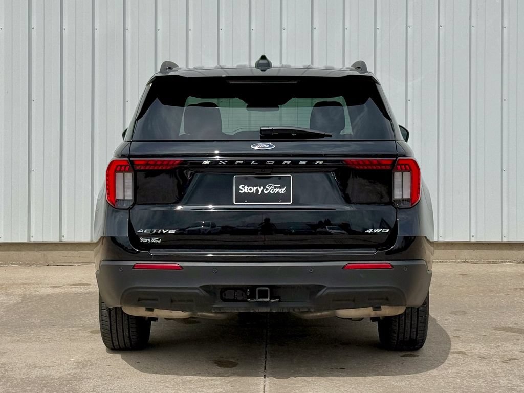 New 2026 Ford Explorer Active AWD/4WD image 5