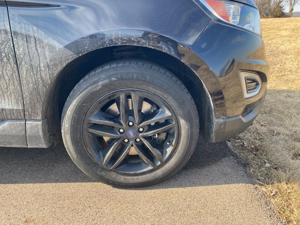 Used 2018 Ford Edge SEL w/ Equipment Group 201A image 5