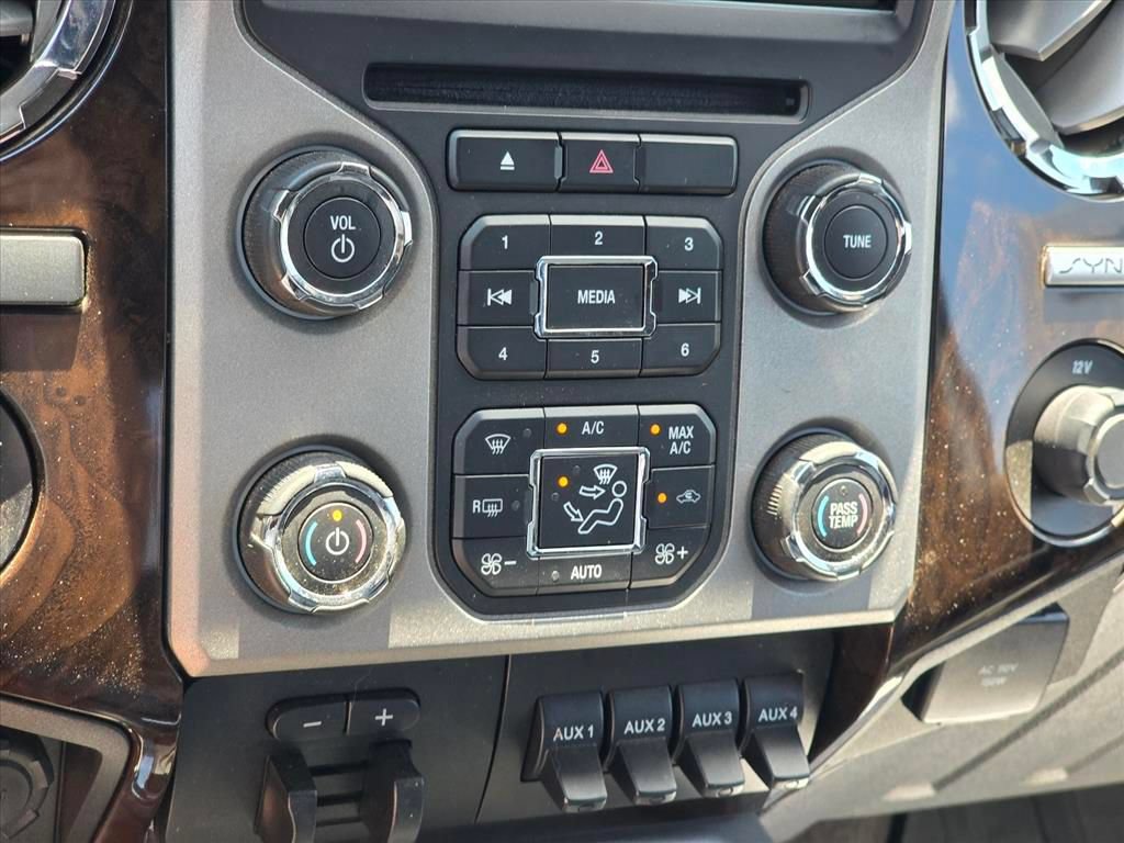 Used 2015 Ford F250 Platinum AWD/4WD image 18