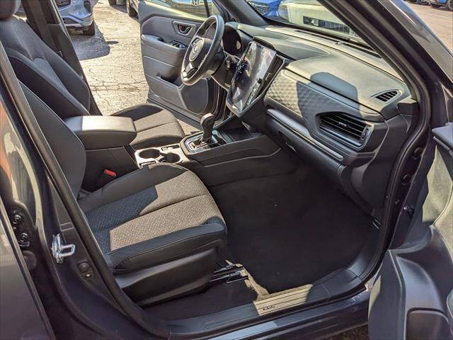 Used 2025 Subaru Forester Premium AWD/4WD image 20