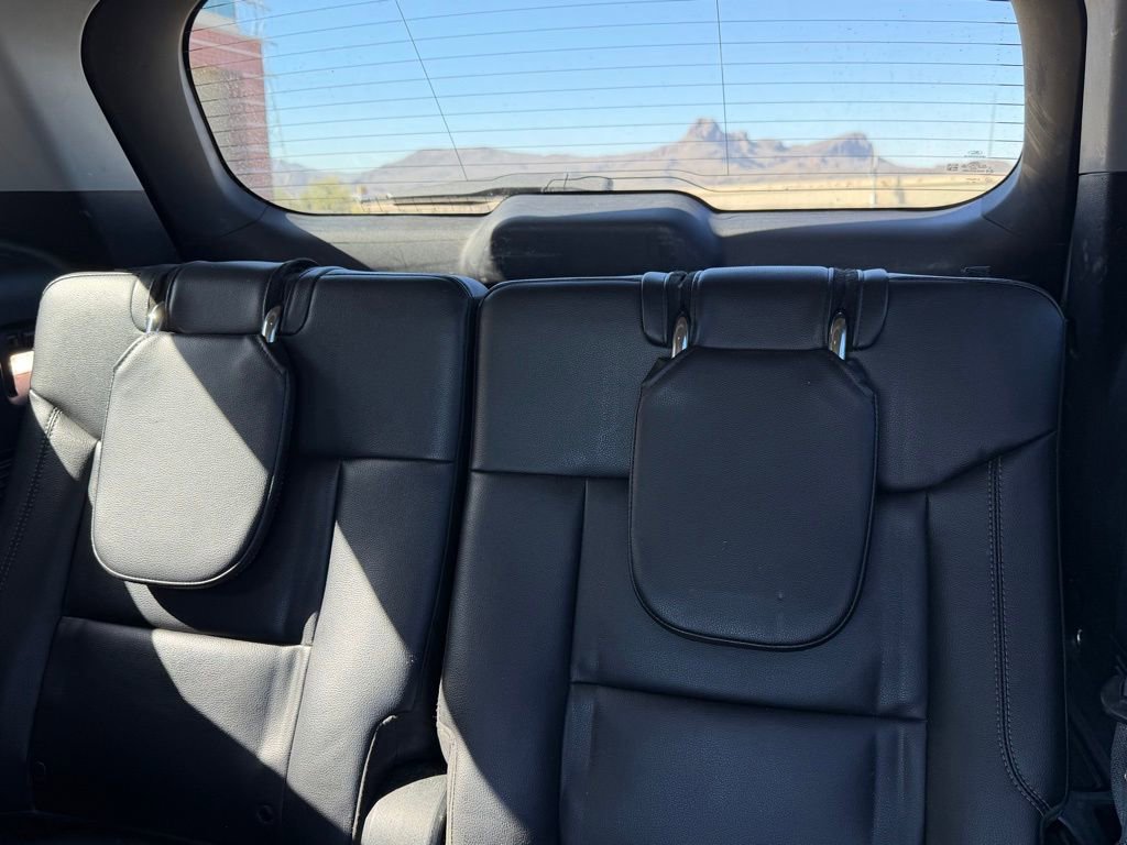 Used 2022 Ford Explorer Limited w/ Equipment Group 301A image 9