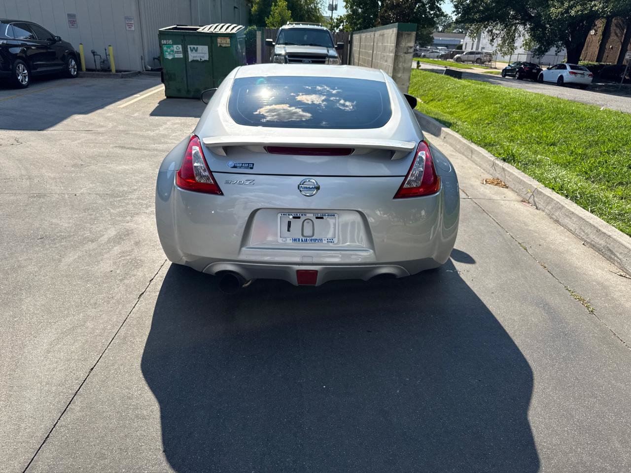 Used 2014 Nissan 370Z Coupe w/ Sport Package RWD image 12