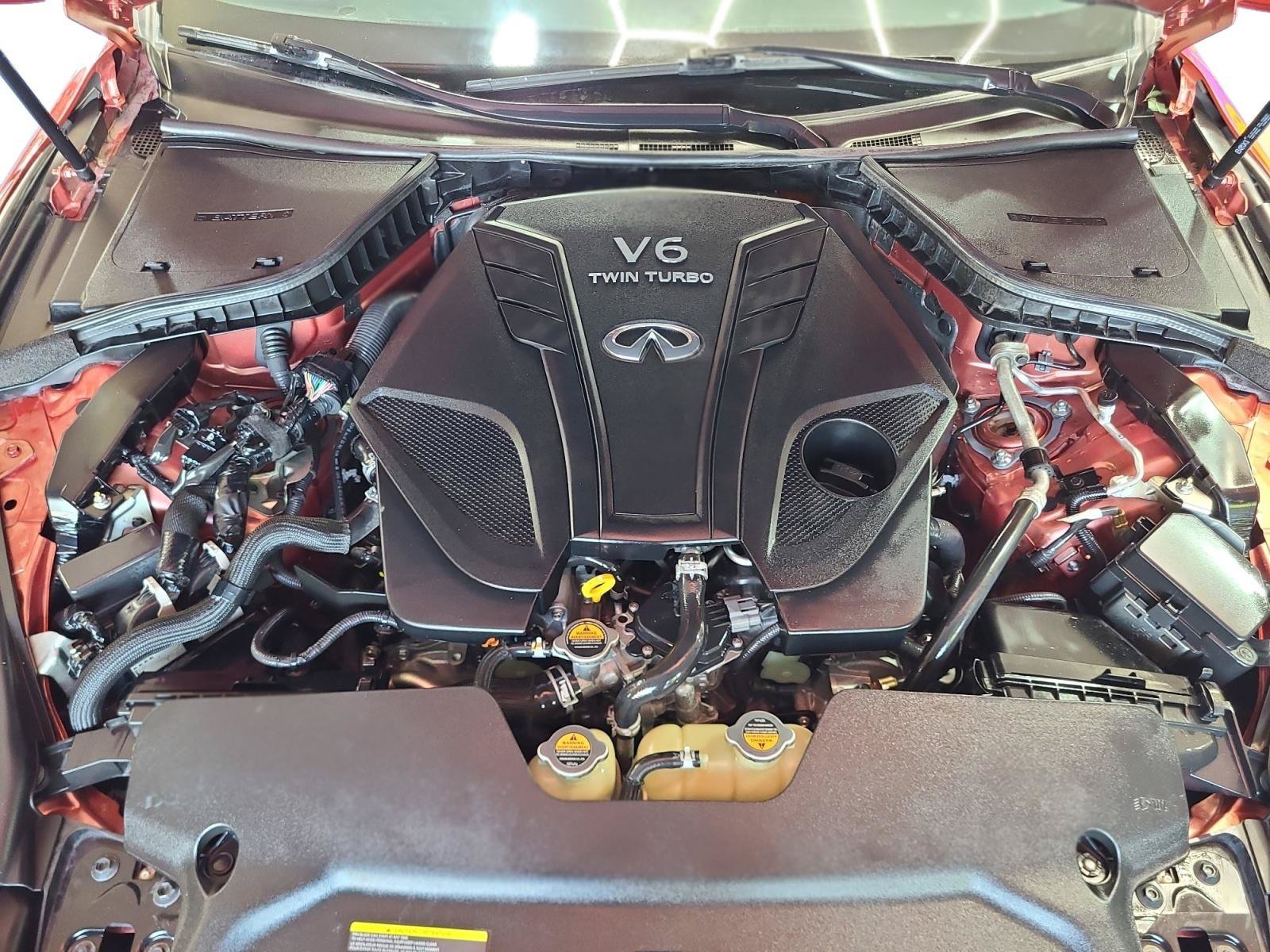 Used 2019 INFINITI Q60 Red Sport 400 w/ Cargo Package RWD image 24