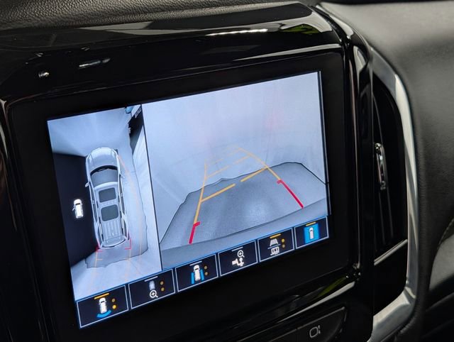Used 2023 Chevrolet Traverse LT w/ LT Premium Package AWD/4WD image 28