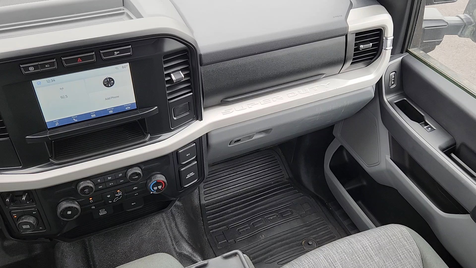 Used 2023 Ford F350 XLT w/ 360-Degree Camera Package AWD/4WD image 6