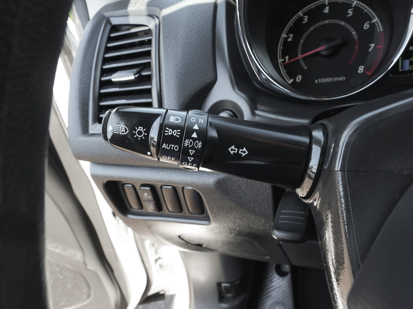 Used 2024 Mitsubishi Outlander Sport ES AWD/4WD image 19