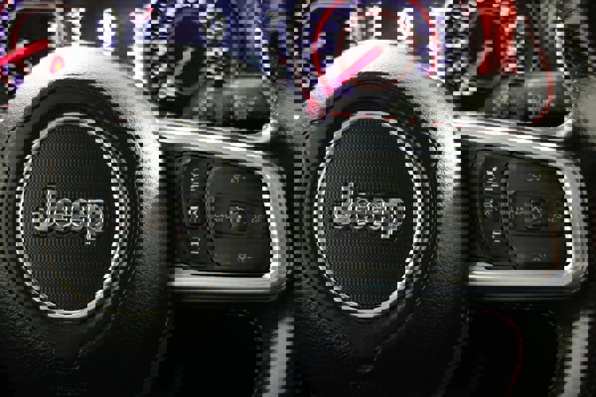 Used 2021 Jeep Wrangler Unlimited Rubicon image 27