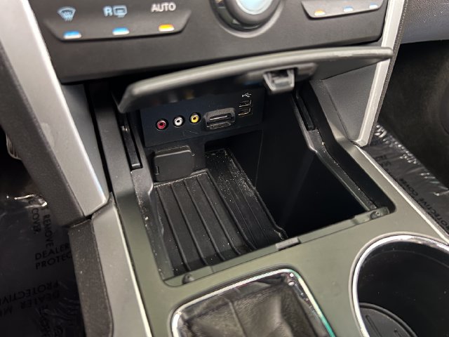 Used 2013 Ford Explorer XLT FWD image 22