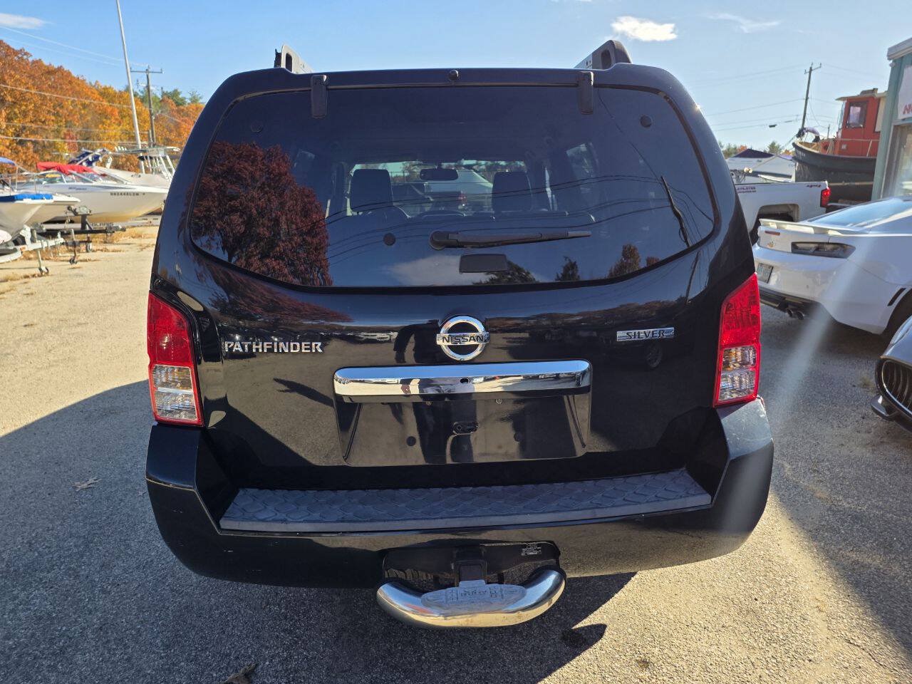 Used 2011 Nissan Pathfinder Silver AWD/4WD image 10