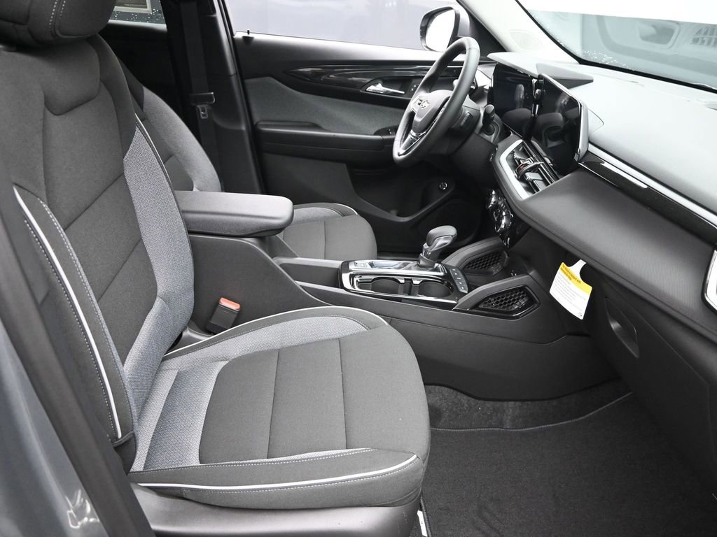 New 2026 Chevrolet TrailBlazer LT w/ Convenience Package image 7