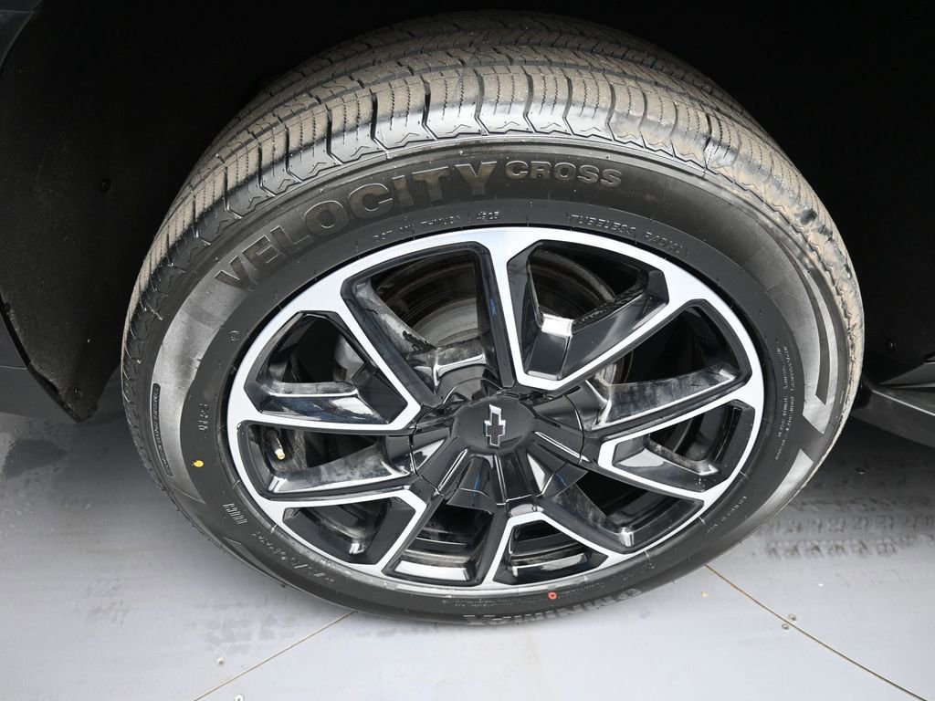 Used 2022 Chevrolet Tahoe RST w/ Luxury Package image 12