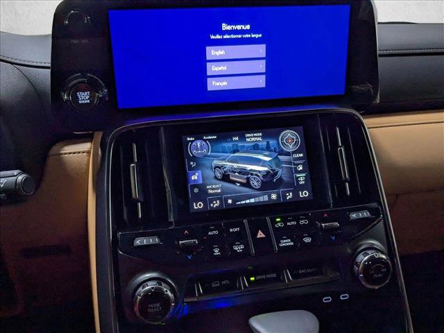 New 2026 Lexus LX 600 4WD w/ Premium Package image 11