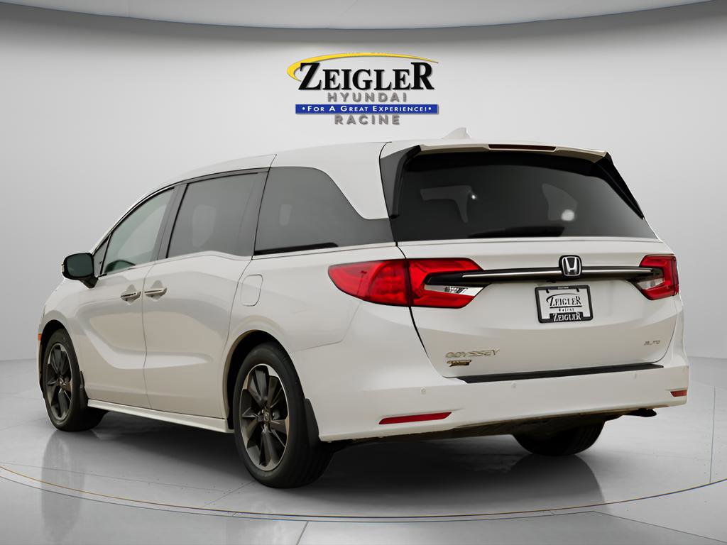 Used 2023 Honda Odyssey Elite image 6