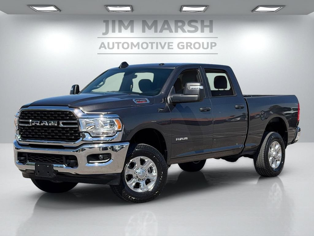 Used 2024 RAM 2500 Big Horn AWD/4WD image 2