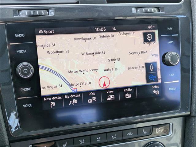 Used 2017 Volkswagen Golf Alltrack SEL image 13